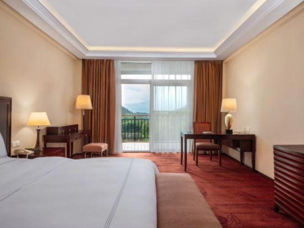 לשאן Hongzhushan Hotel Mount Emei מראה חיצוני תמונה