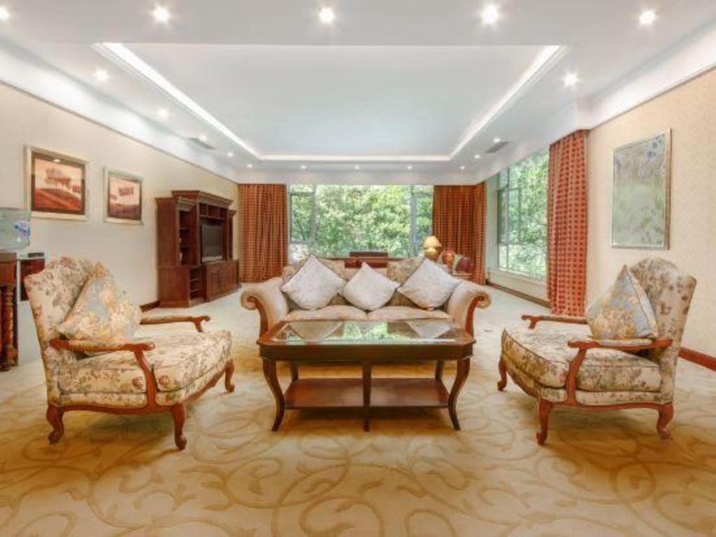 לשאן Hongzhushan Hotel Mount Emei מראה חיצוני תמונה