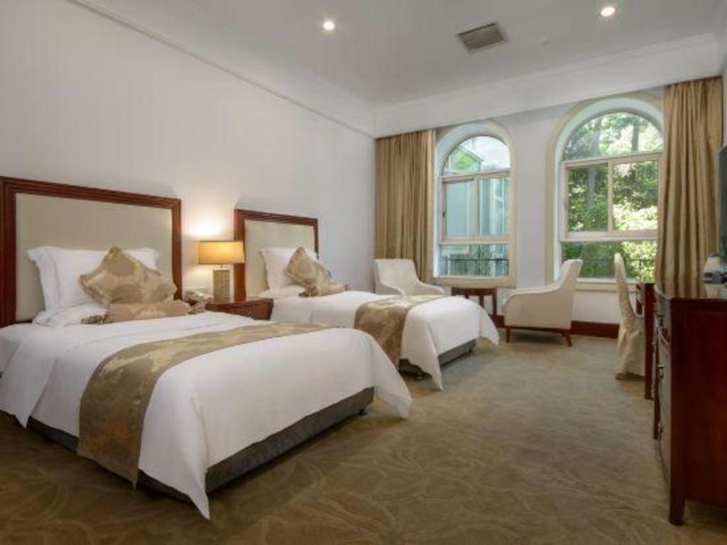 לשאן Hongzhushan Hotel Mount Emei מראה חיצוני תמונה